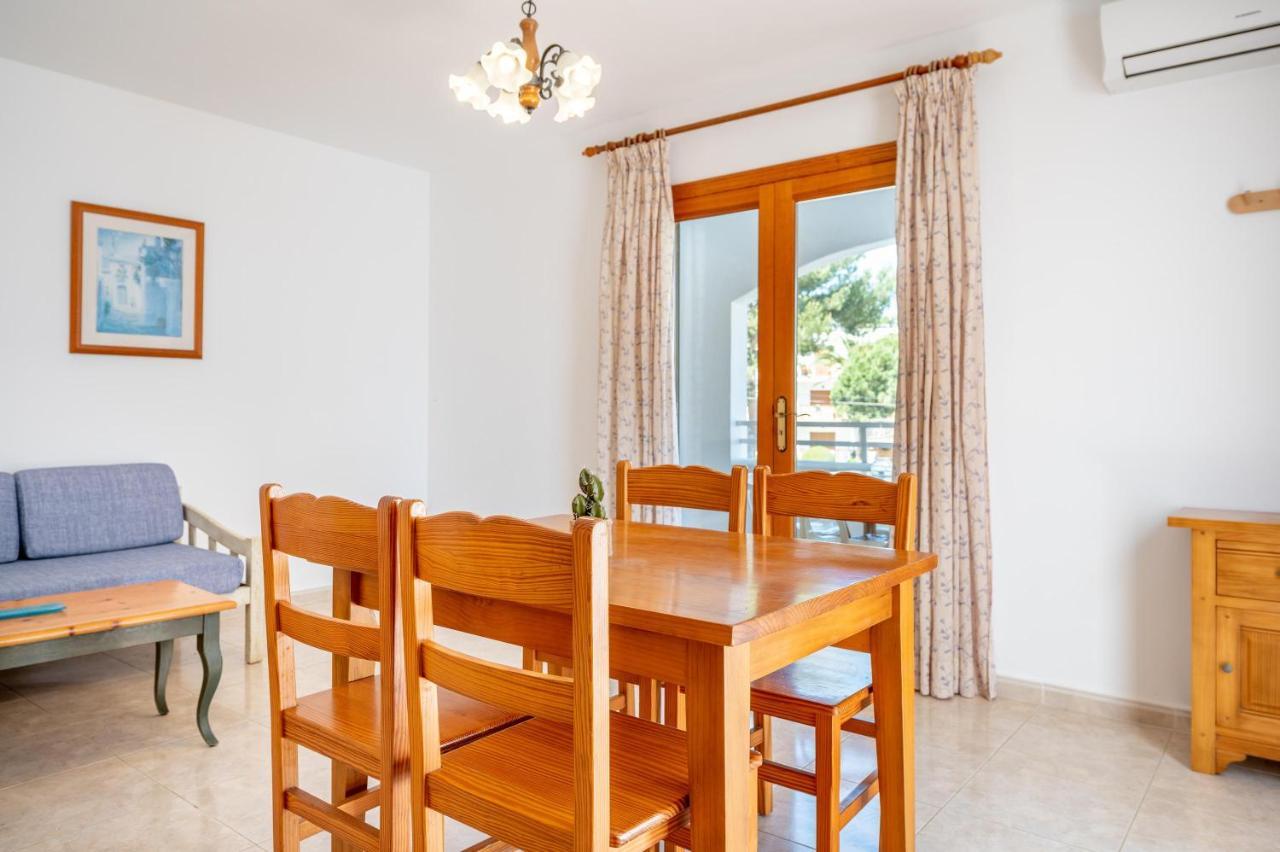 Apartamentos Karin 1ºc กาลาดอร์ ภายนอก รูปภาพ